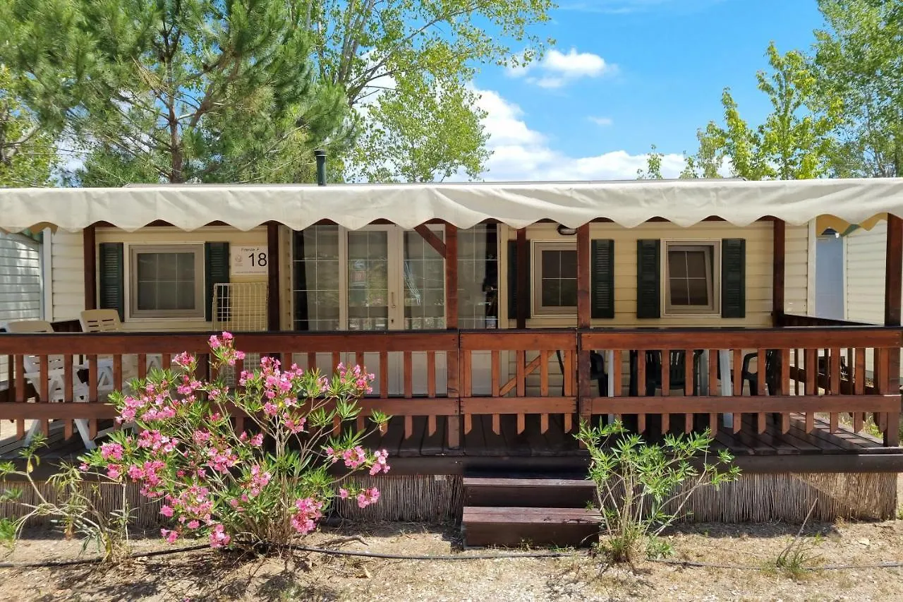 Chalet 4 Or 6 Persons Toscana Viareggio Camping Bosco Verde Italie Torre del Lago Puccini Campsite