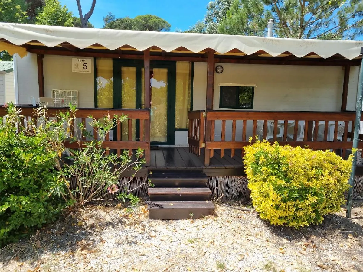 Chalet 4 Or 6 Persons Toscana Viareggio Camping Bosco Verde Italie Torre del Lago Puccini