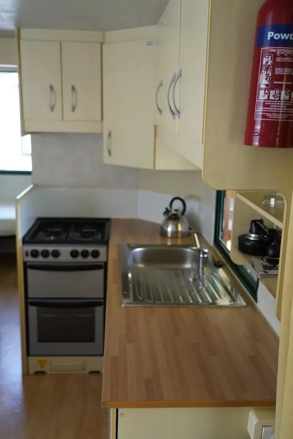 Chalet 4 Or 6 Persons Toscana Viareggio Camping Bosco Verde Italie Torre del Lago Puccini Campsite